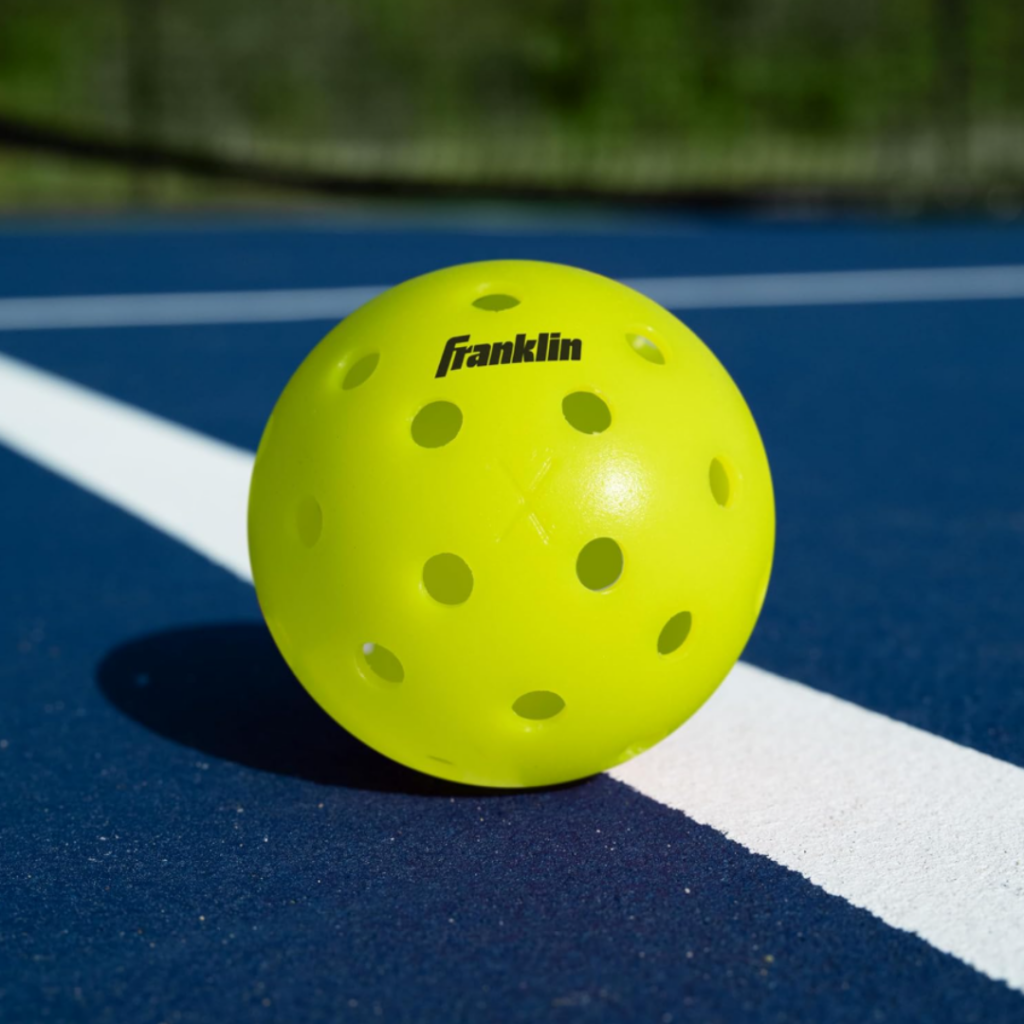 Franklin X-40 Pickleball Ball Review Court